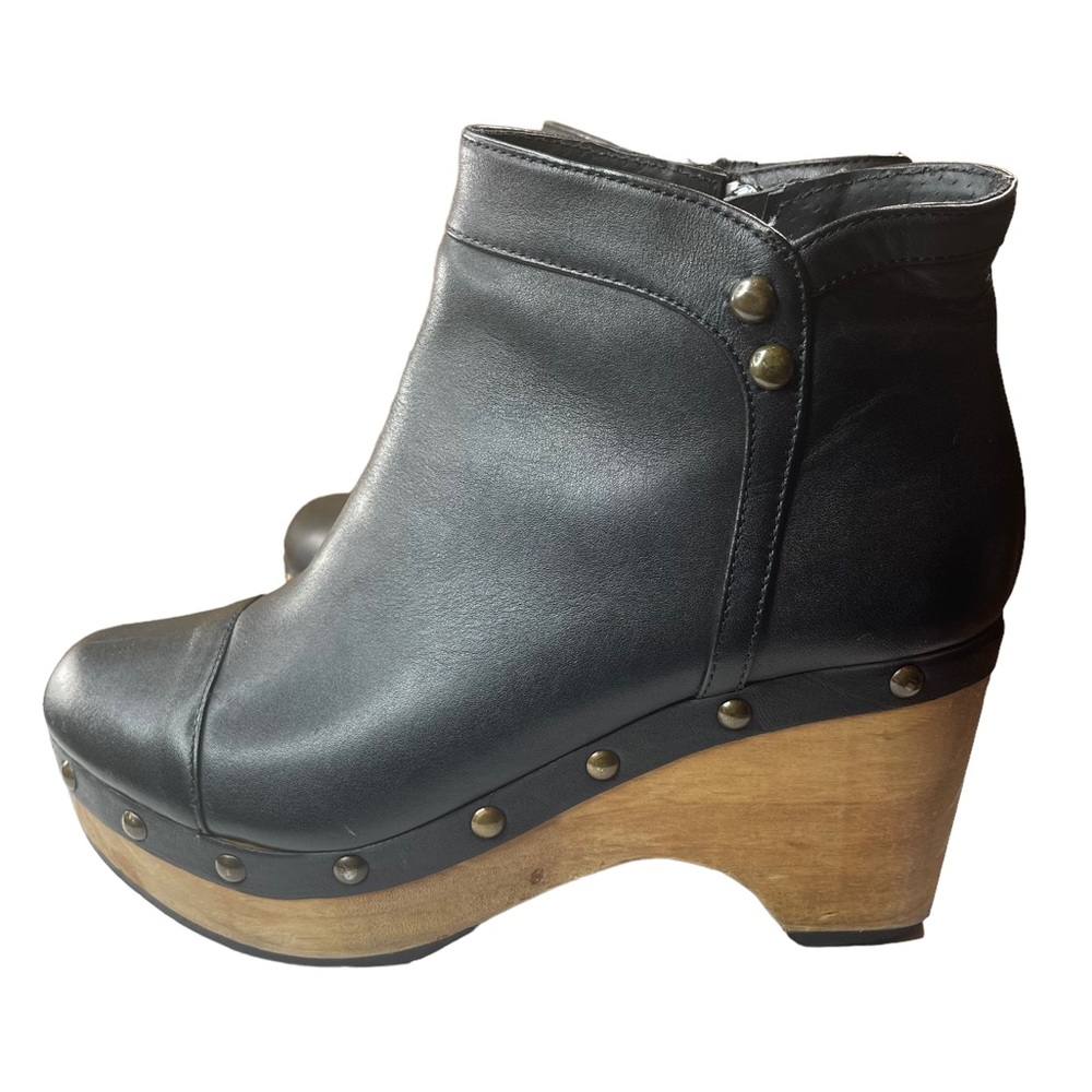 Cordani Black Leather Wooden Clogs inside ankle zippers womens shoes size 6 (36)